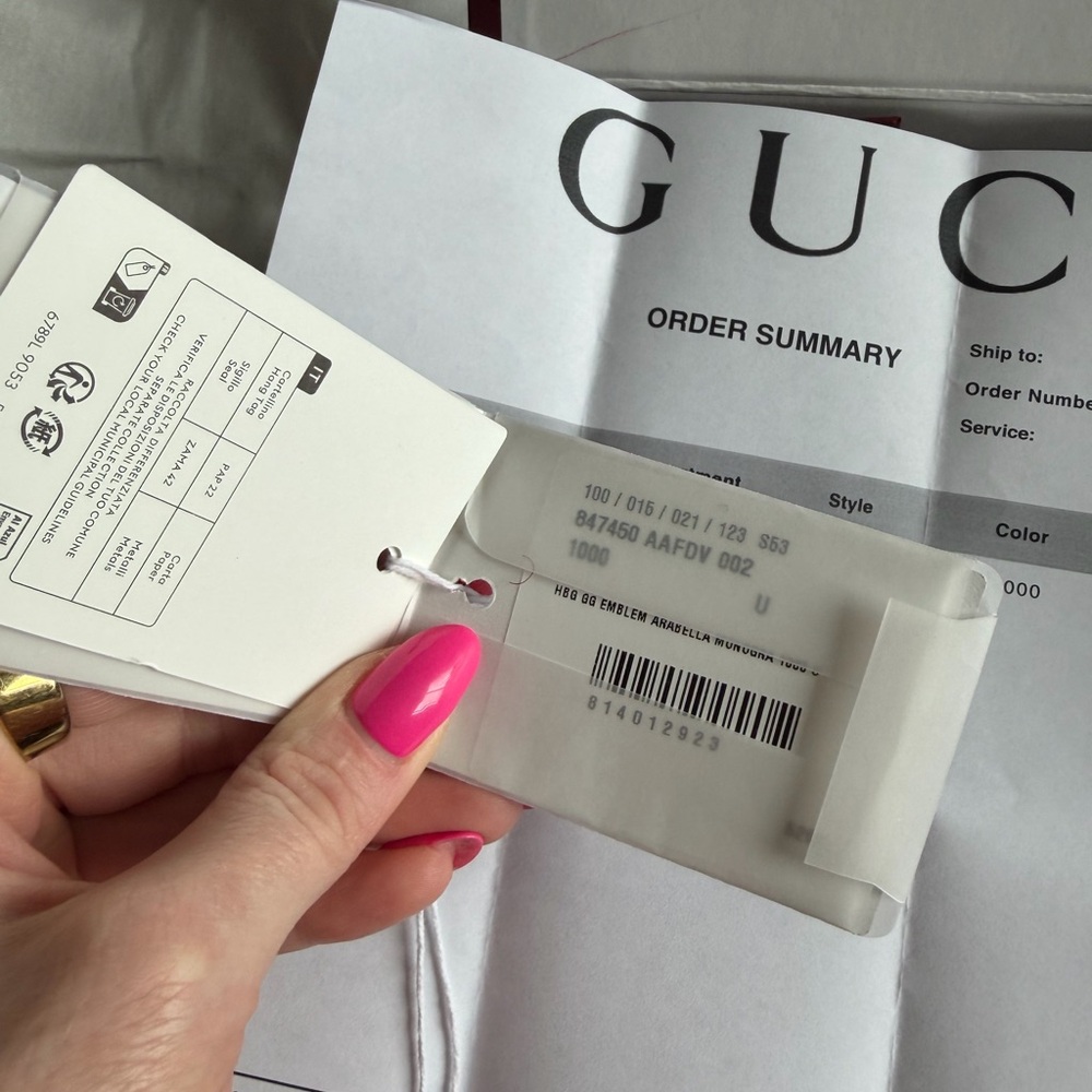 Gucci Black Embossed Leather Shoulder Bag - Picture 9 of 10